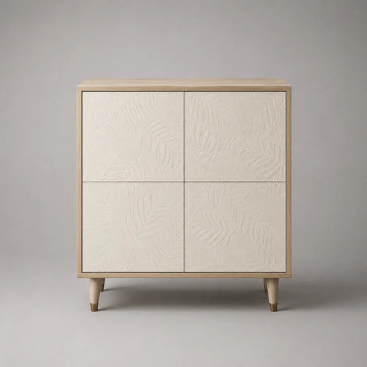 Credenza 80 x 35 x 85 cm in MDF effetto avorio con ante decorative rilievo fogliare quattro ante gambe in legno massello finitura naturale dettagli oro